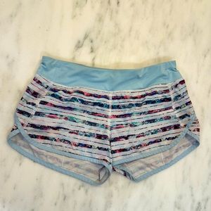 🩵🩷Ivivva Lululemon Light Blue and Pink Stripe Athletic Shorts